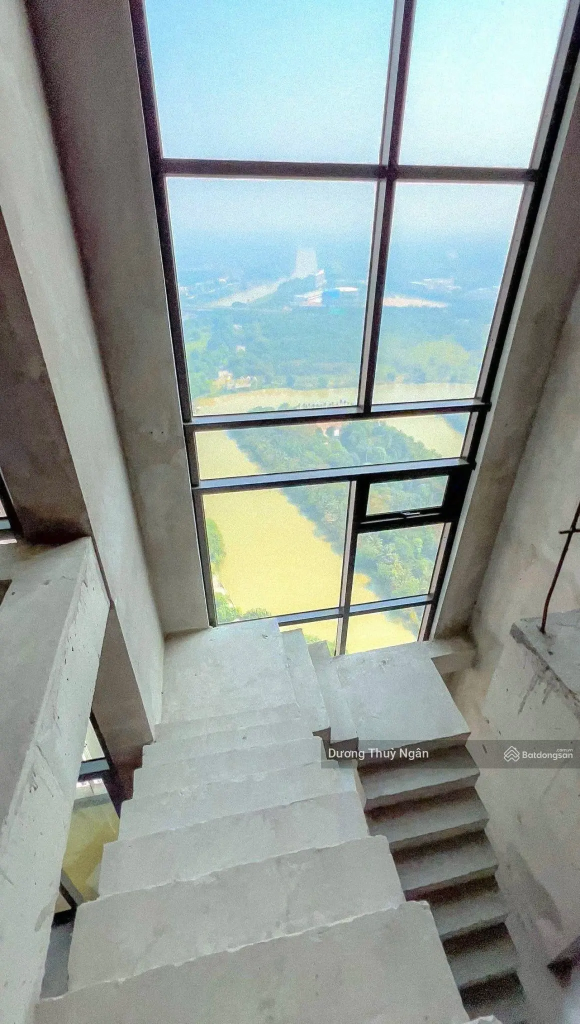 Duplex 3 phòng ngủ view đảo Ecopark giá tốt