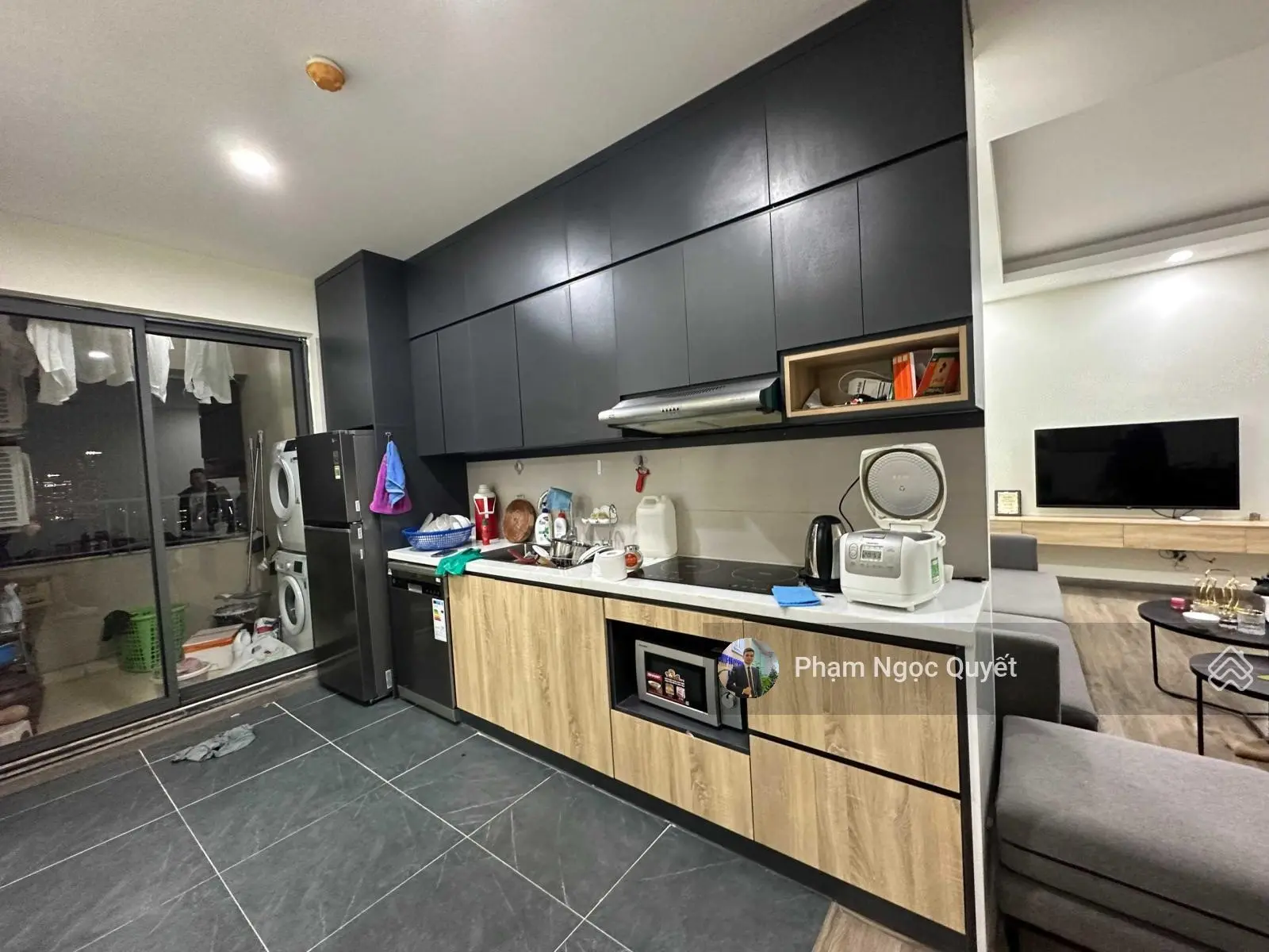 Chính chủ bán căn góc 74m2 2PN + 2WC tầng trung bc Đông Nam giá 4.1 tỷ cc The Pride Hải Phát