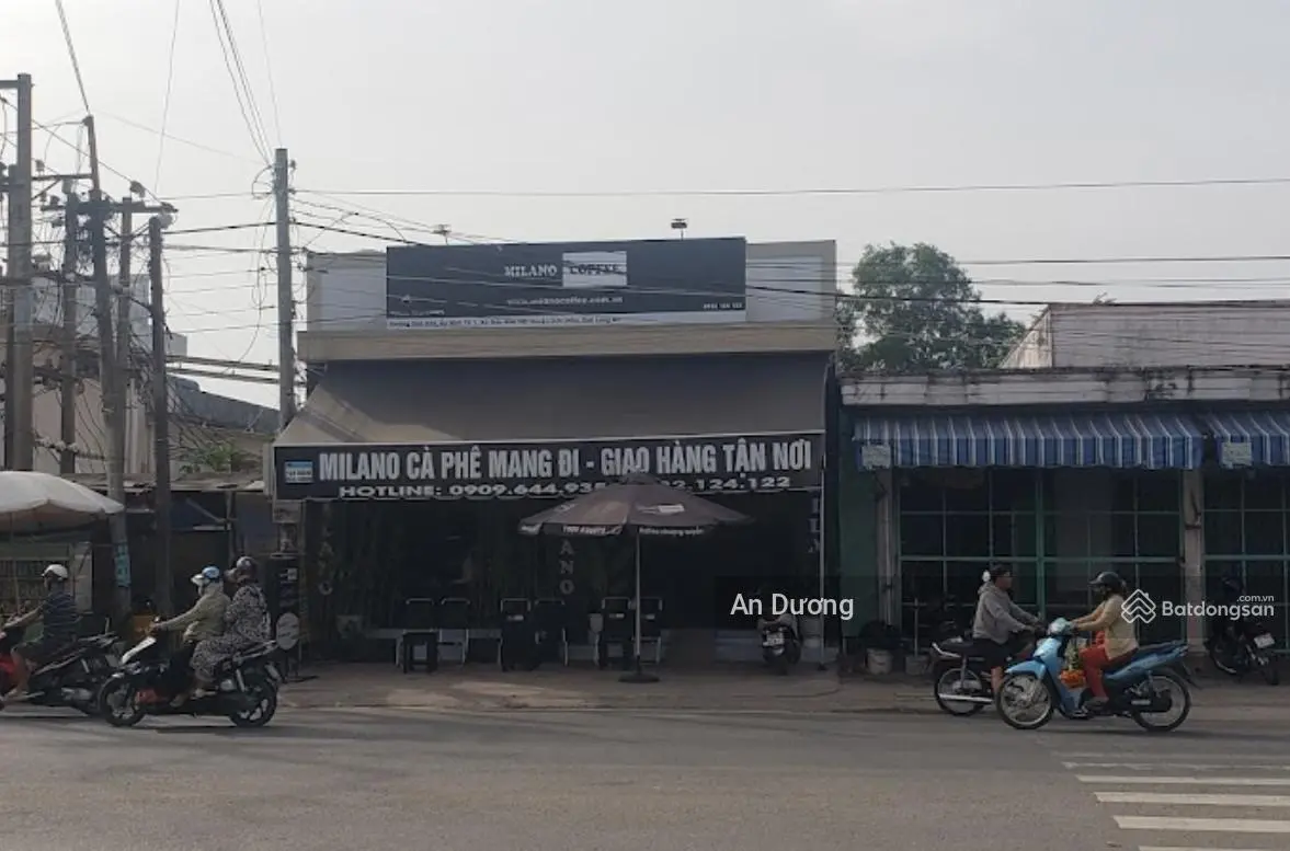 CHỊ GÁI CHUYỂN RA NƯỚC NGOÀI SINH SỐNG CẦN BÁN LẠI LÔ ĐẤT 320M2 TẠI ĐƯỜNG 824 GIÁ 999 TRIỆU PHÍ TL