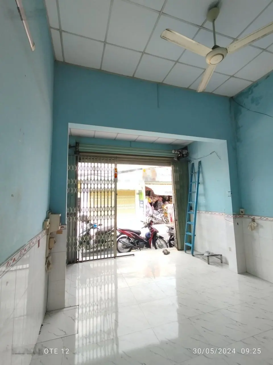 Bán nhà mặt tiền Trung Mỹ ấp chánh Tân Xuân không quy hoạch ngang 4m kd buôn bán nhỉnh 3 tỷ