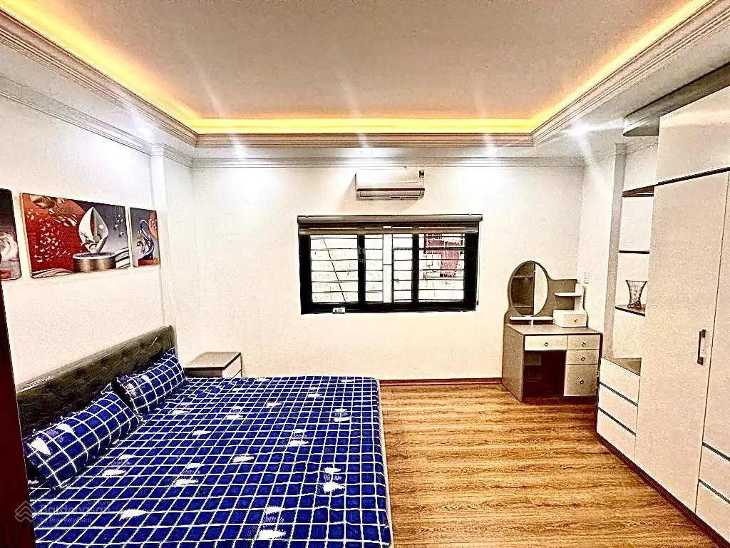 Bán nhà phố Nguyễn An Ninh 5 TẦNG MỚI KÍNH KOONG FULL NỘI THẤT VIP : - 25 m 5 tầng 6,1 tỷ