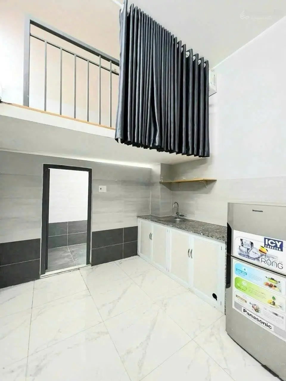 Bán CHDV 12 phòng, thu nhập 50tr/tháng, ngay mặt tiền đường, gần chợ Cây Xoài, P. Cát Lái, quận 2