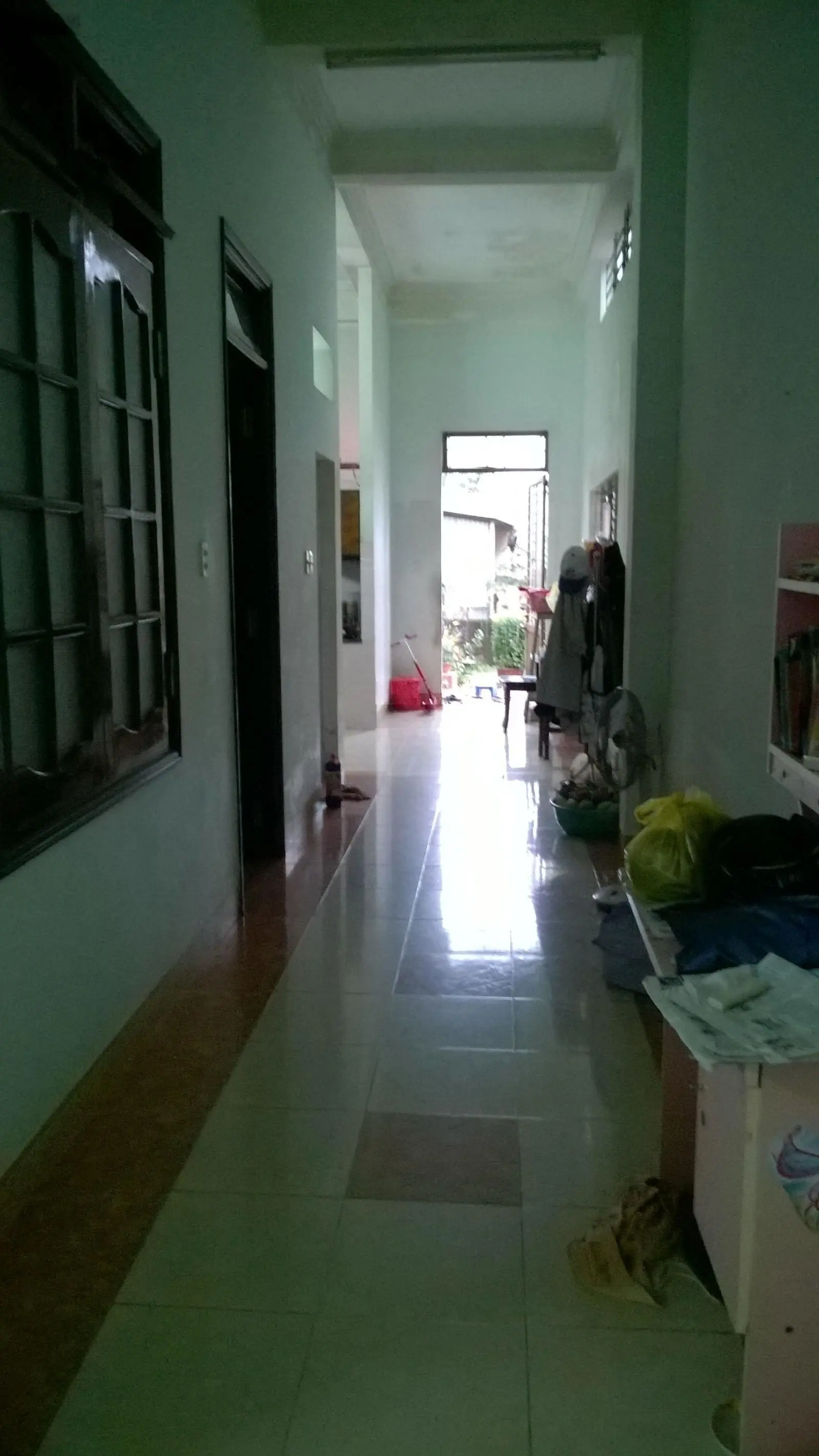Nhà mặt tiền Phan Châu Trinh khu ngân hàng.