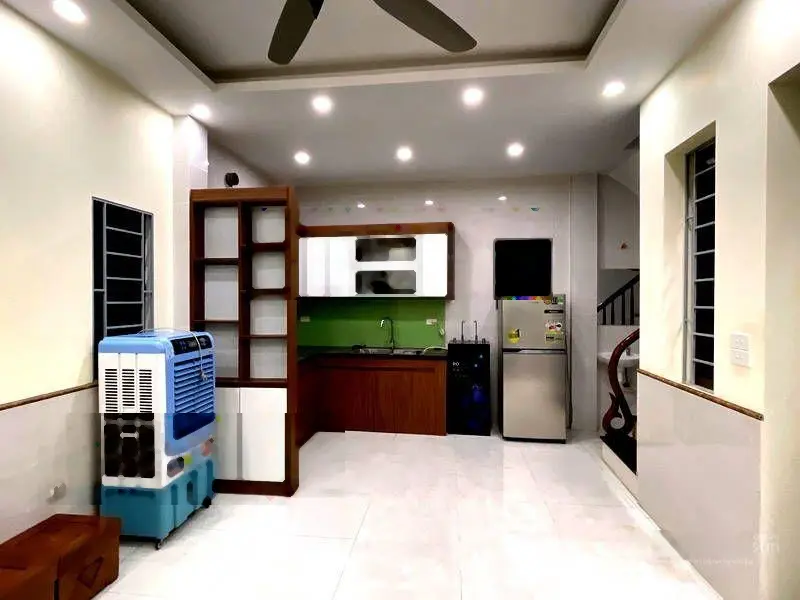 Bán nhà Đại Mỗ. Diện tích 43m2. X5 tầng. Giá: 5,6 tỷ, gọi ngay em Mừng: 0936936683 xem nhà chốt cọc