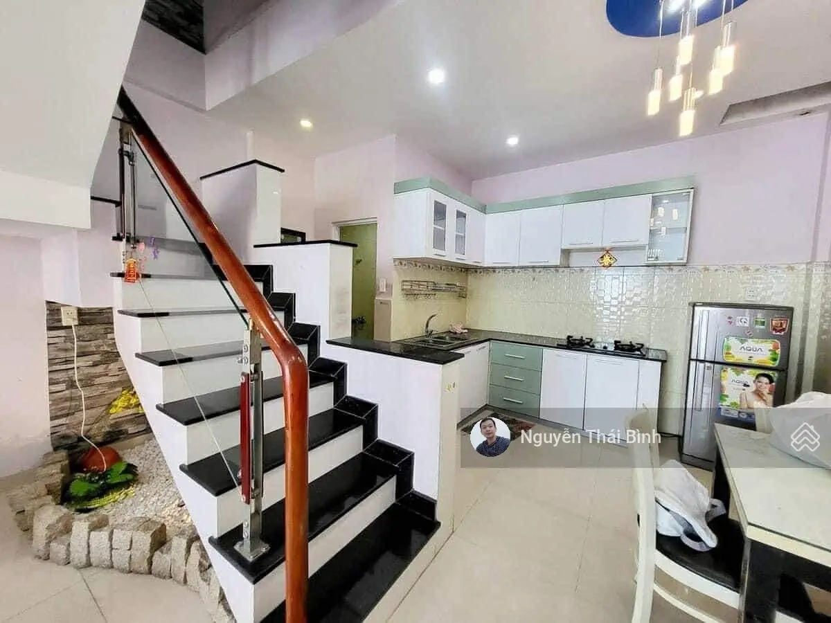 Thiên Phước P9 Tân Bình giáp gần 40m2 ngang 4.1m nở hậu tài lộc - 5,5 tỷ