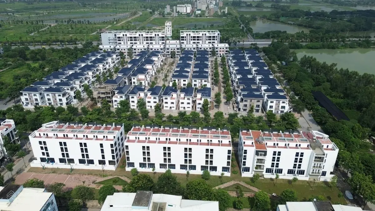 Bán nhà liền kề lô góc đường 46 và 25 tại khu đô thị Thanh Hà Mường Thanh, giá đầu tư. LH 097922336