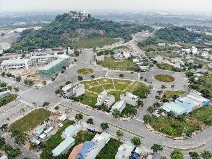 Cần bán gấp 3 lô đất đẹp 150M2 trục chính D4, D6 KDC Châu Thới, Bình An, TP Dĩ An