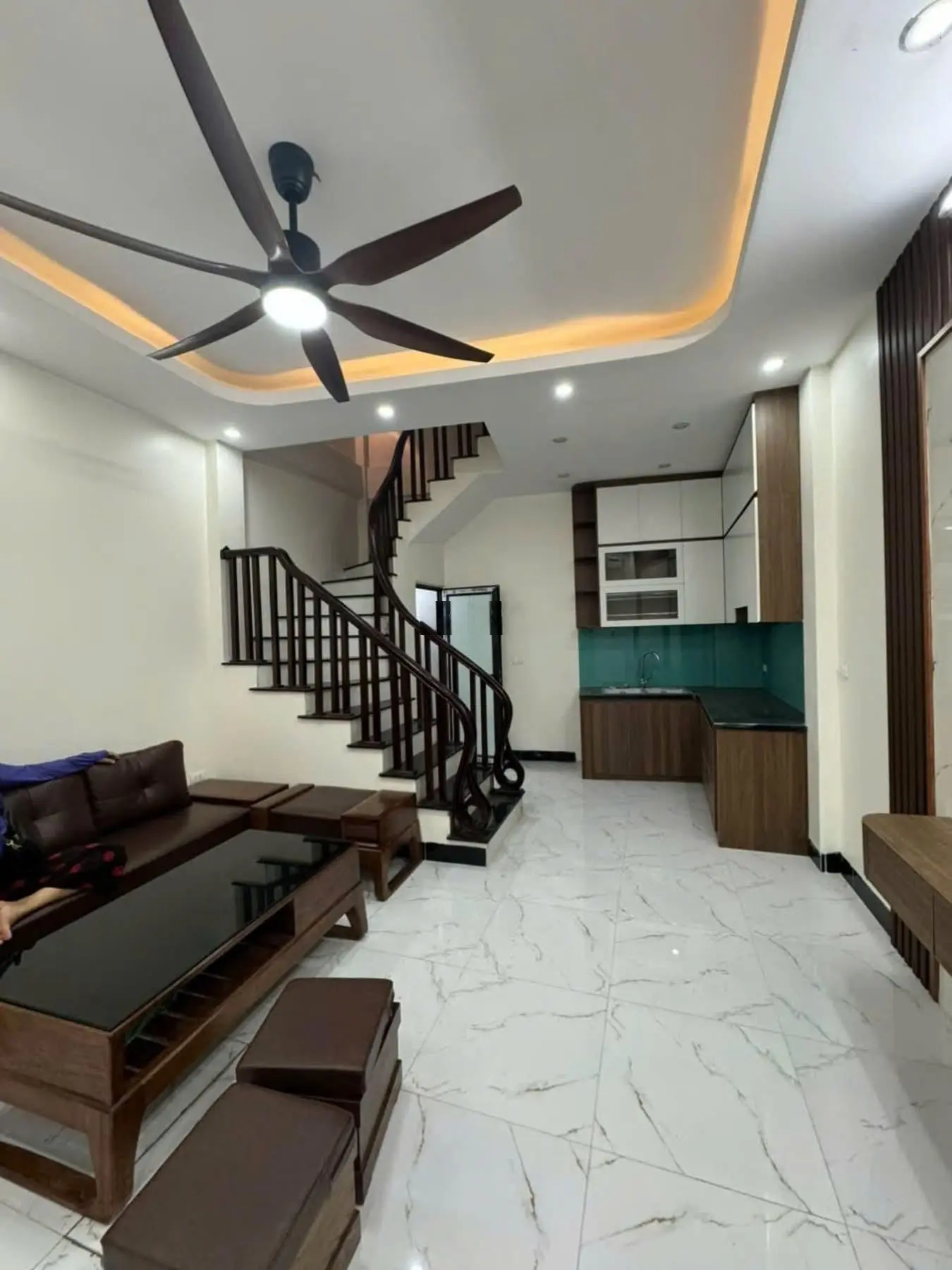Bán nhà 4 tầng lô góc cạnh hồ sinh thái Đồng Mai, gần cây xăng Cổ Bản (QL6)