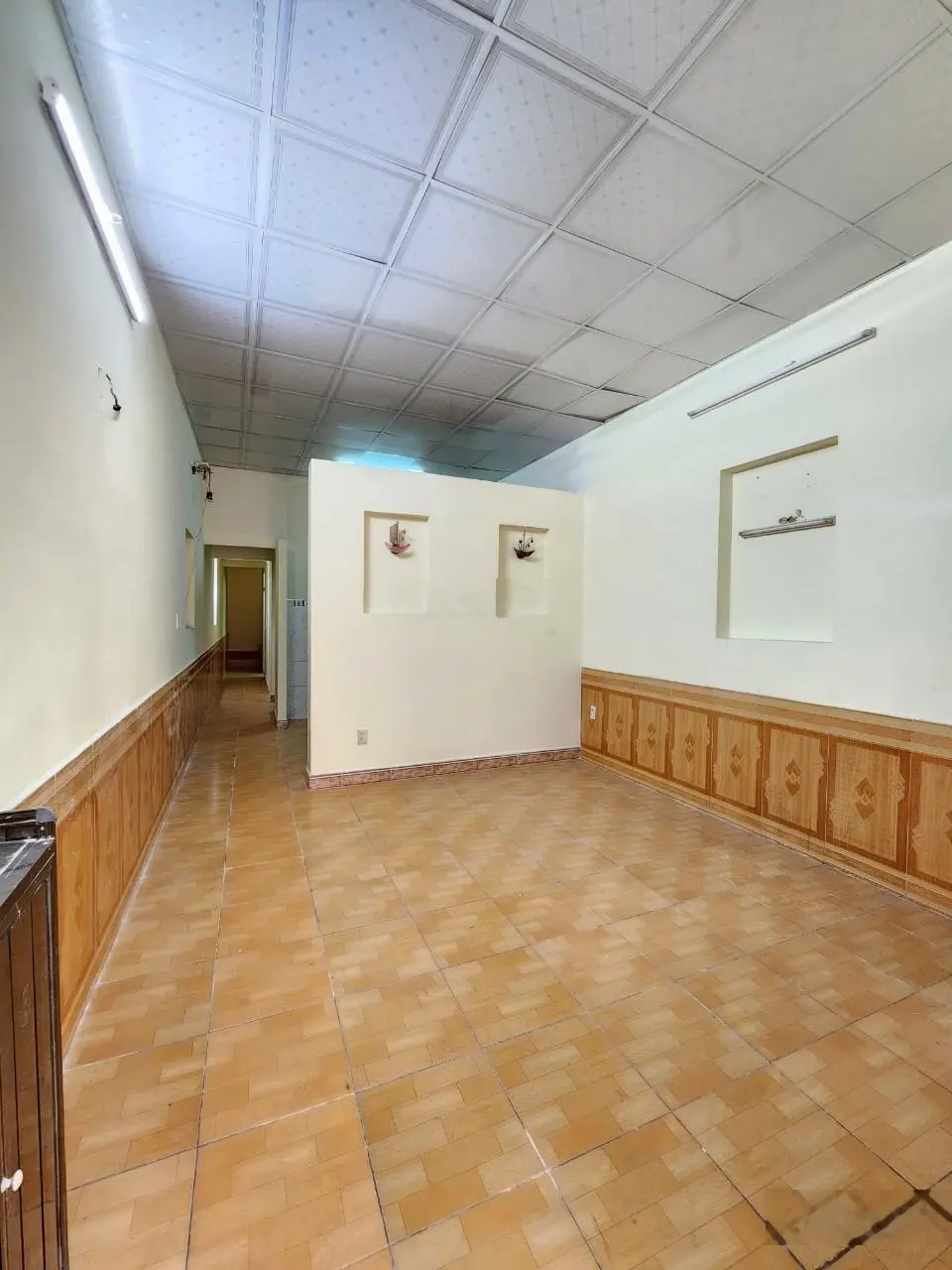 2 tỷ 750 bán nhà cấp 4 gác đúc sân thượng cách đường Cây Da 30m, P. Tân Bình, TP. Dĩ An