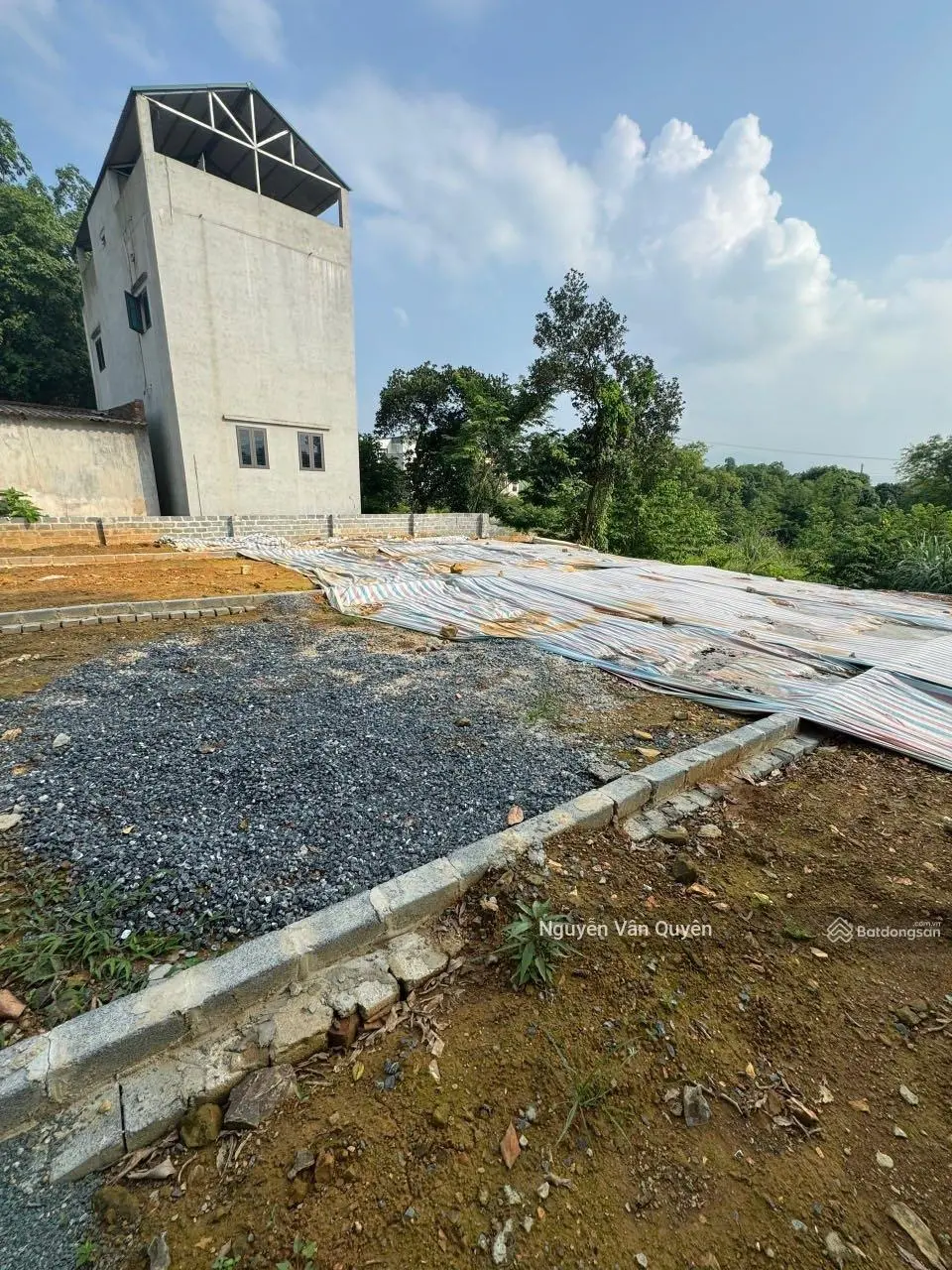 Bán đất tại Xuân Mai, Chương Mỹ. Diện tích 3049,4m2, giá thương lượng