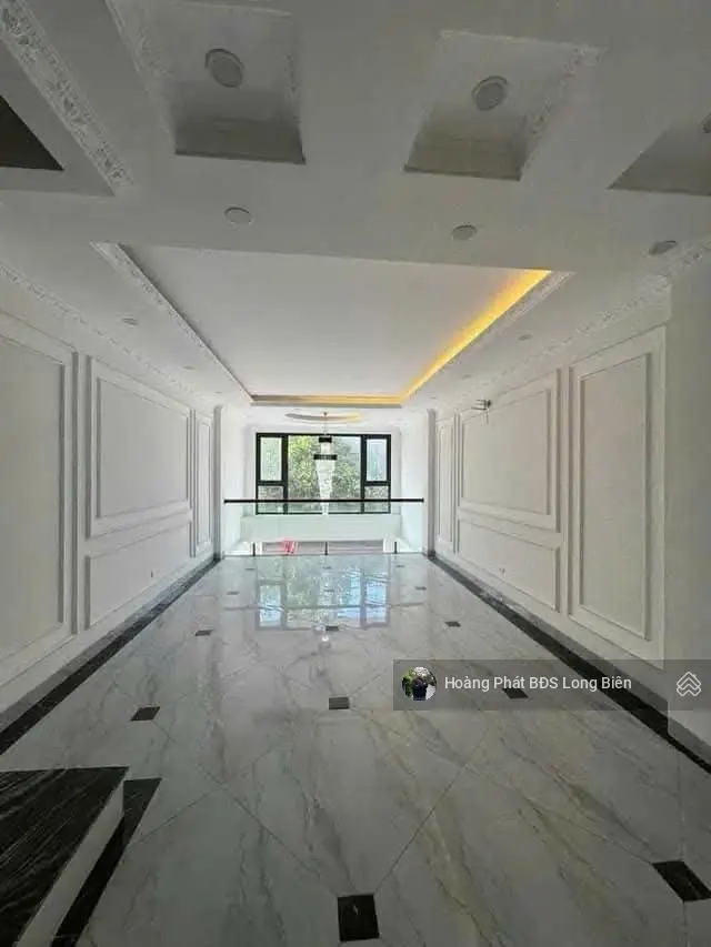 Bán nhà mặt phố Long Biên 7 tầng thang máy, gần Aeon Mall - Kinh doanh văn phòng. LH 0965858116