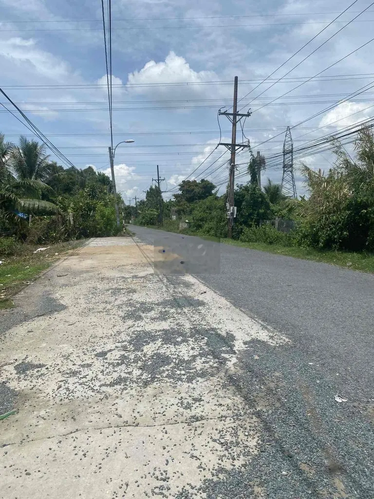Nền full thổ 6x25 đường oto quay đầu Tân Ngãi 700tr