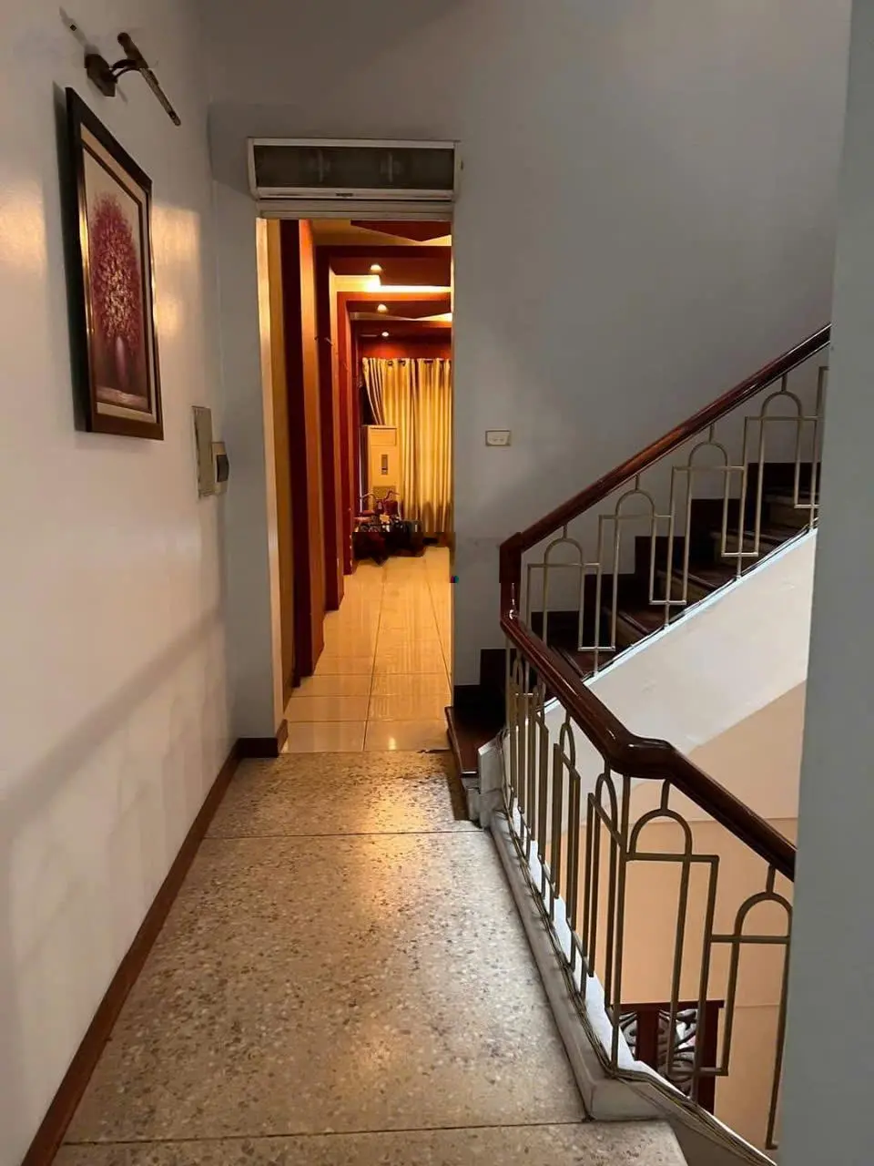 Bán nhà mặt phố Lê Văn Hưu, Trung tâm Hai Bà Trưng, kinh doanh ngày đêm. DT: 80m2, 5 Tầng, MT4m