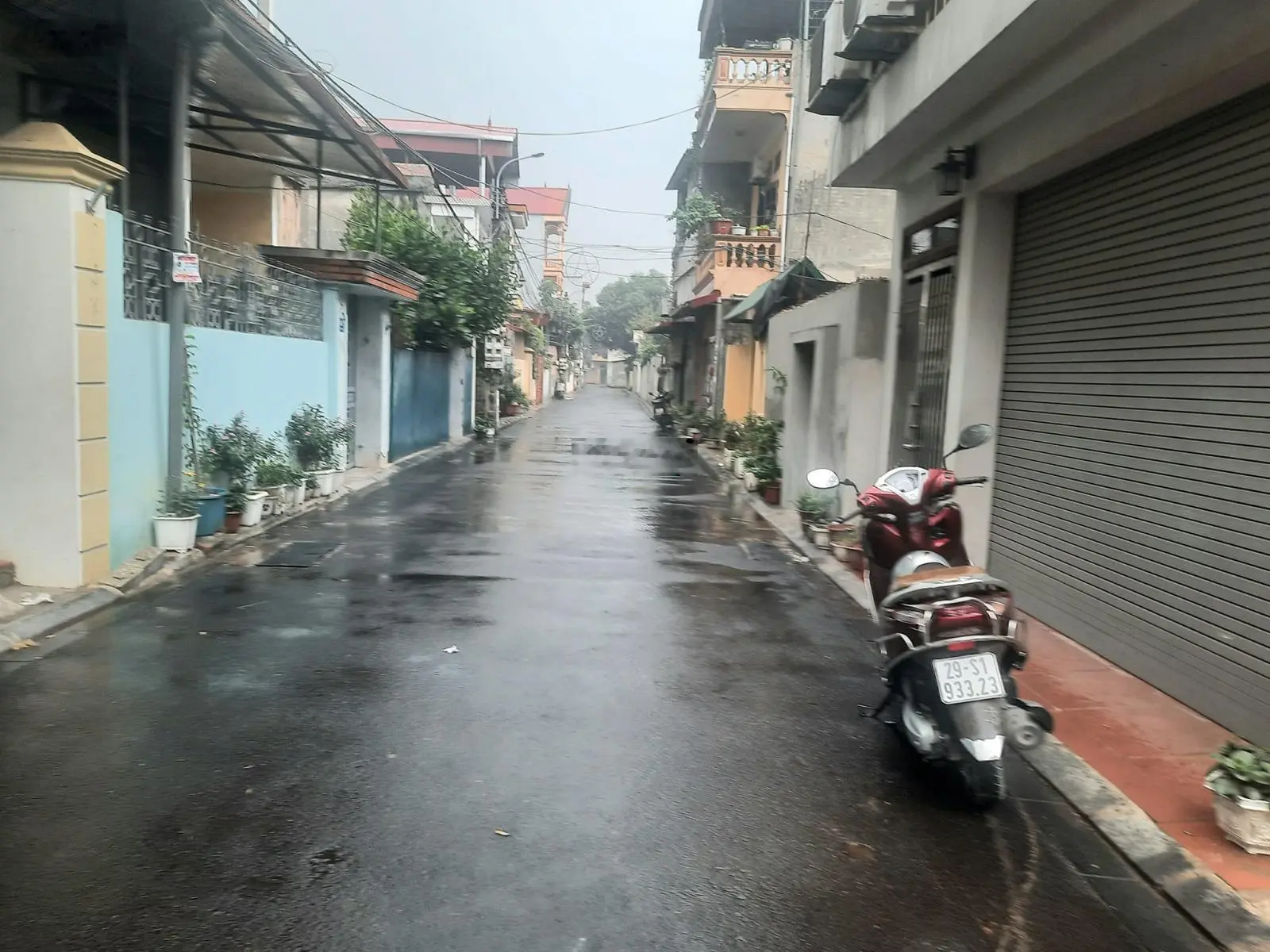 Bán mảnh đất tuyệt đẹp 180m2 mặt ga Đông Anh - Thị Trấn Đông Anh - mặt phố - vỉa hè - kinh doanh