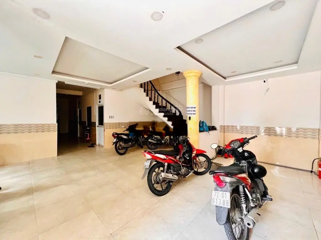 Nhà 162m2 3 tầng ngang 8,3m,ngay Emart2 Phan Huy Ích hẻm xe hơi,16 phòng thu nhập 40tr/th 12,9tỷ TL