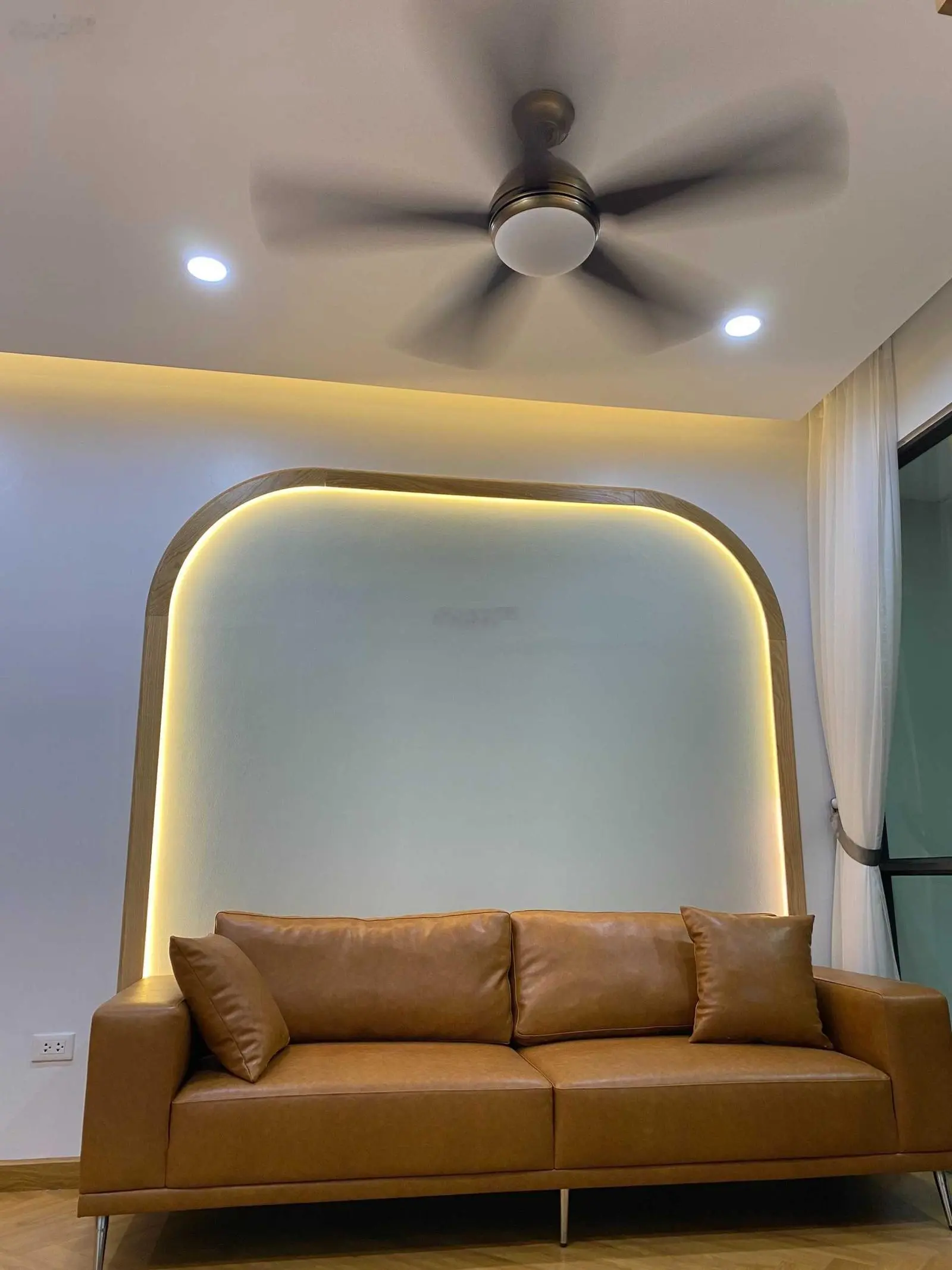 Cần bán căn hộ 2PN, 67m2 HD Mon, full đồ, tầng trung, view đẹp, 3,5 tỷ bao phí