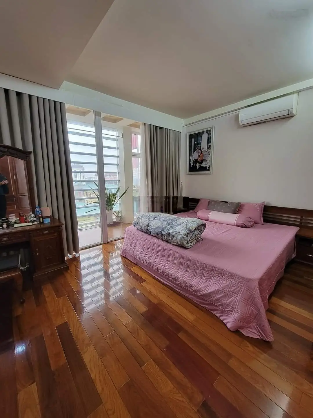 Hàng hiếm tại Thái Hà, 18 tỷ, 60 m2, 6PN, 4WC, nhà riêng đẹp