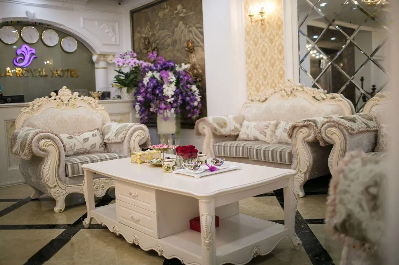 Cần bán khách sạn 395m2 * 8 tầng + 1 tầng hầm tổng có 42 phòng tại Thị trấn Tam Đảo, Vĩnh Phúc