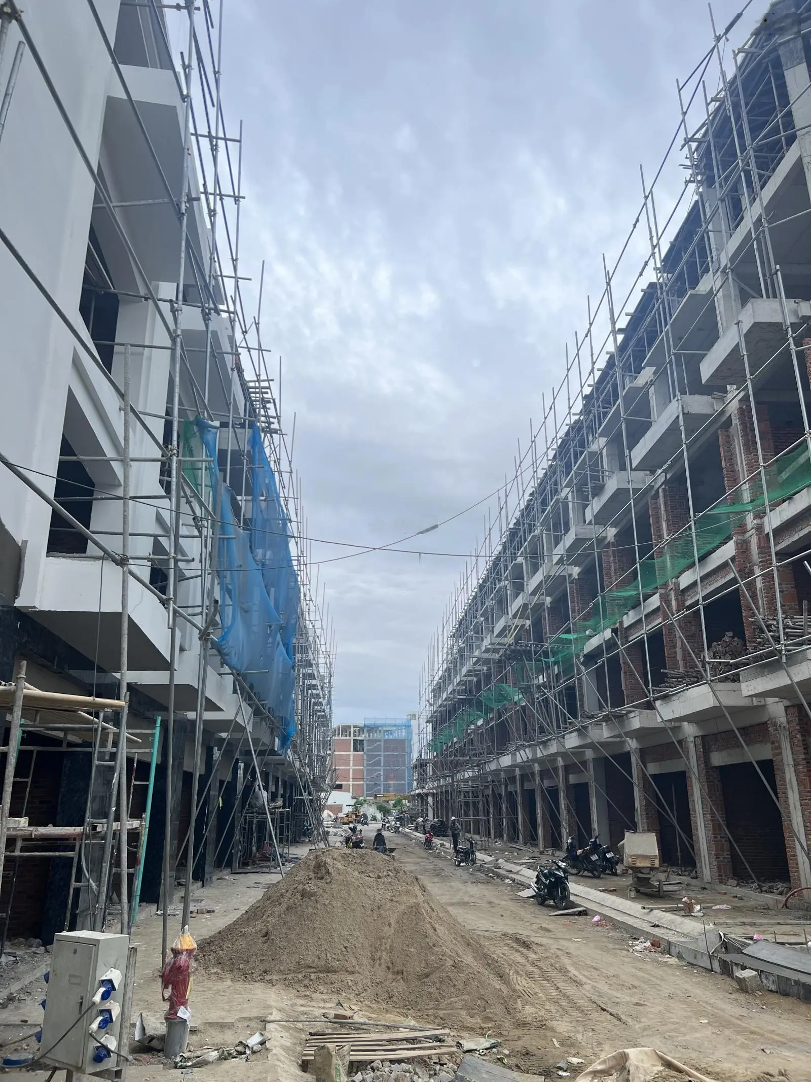 Bán nhà liền kề thuộc dự án Cồn Tân Lập giá chỉ 6tỷ4 vị trí vàng thành phố Nha Trang