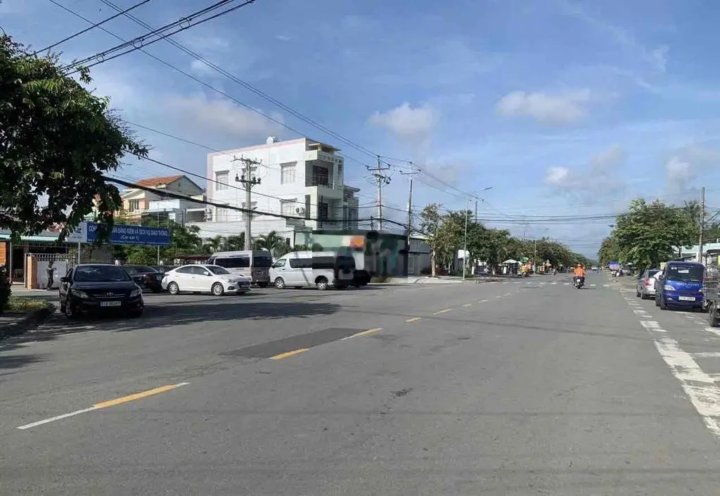 Bán đất 982m2 mặt tiền đường nguyễn văn tư