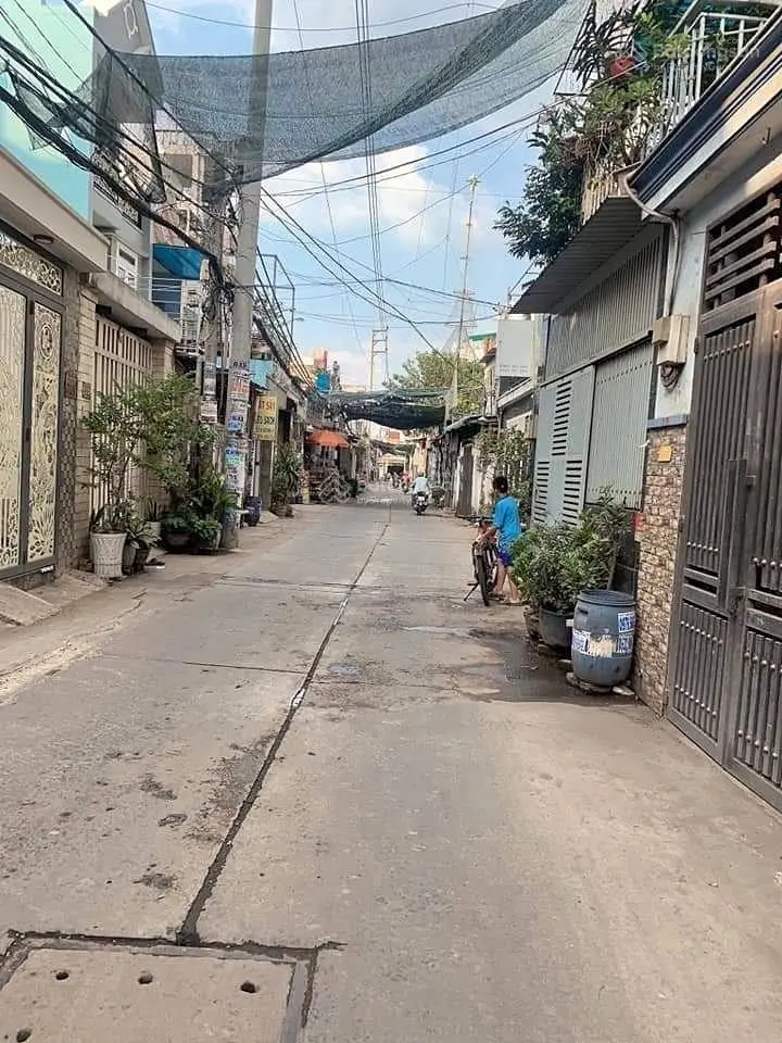 Chính chủ bán nhà xây mới đúc BTCT 2 lầu, sân thượng, 3PN, ngay cuối đường Tân Kỳ - Tân Quý