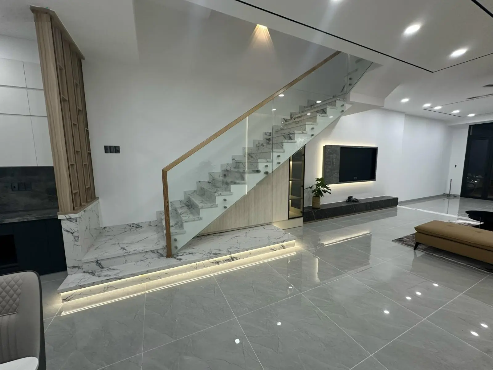 Bán nhà full nội thất cao cấp KĐT Hà Quang 2, gần đường Vành Đai - Giá chỉ 7,8tỷ