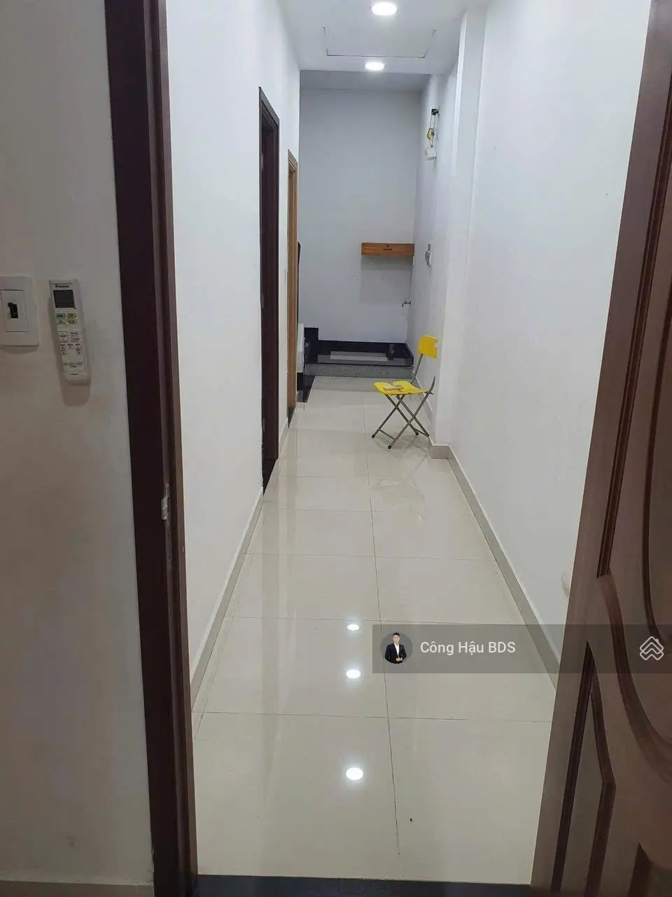 Nhà Trệt- 2 Lầu Sổ Hoàn Công. Gần Chợ Dĩ An 1. DT: 104M2 (5x 21m). Đường 5M. Giá: 5 Tỷ TL