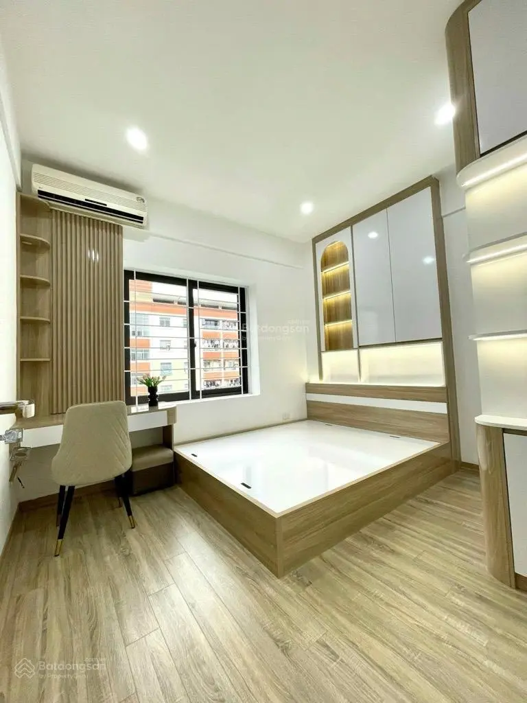 Duy nhất căn CC tòa Nơ bán đảo Linh Đàm, không gian sống tuyệt vời, DT 82,5m2