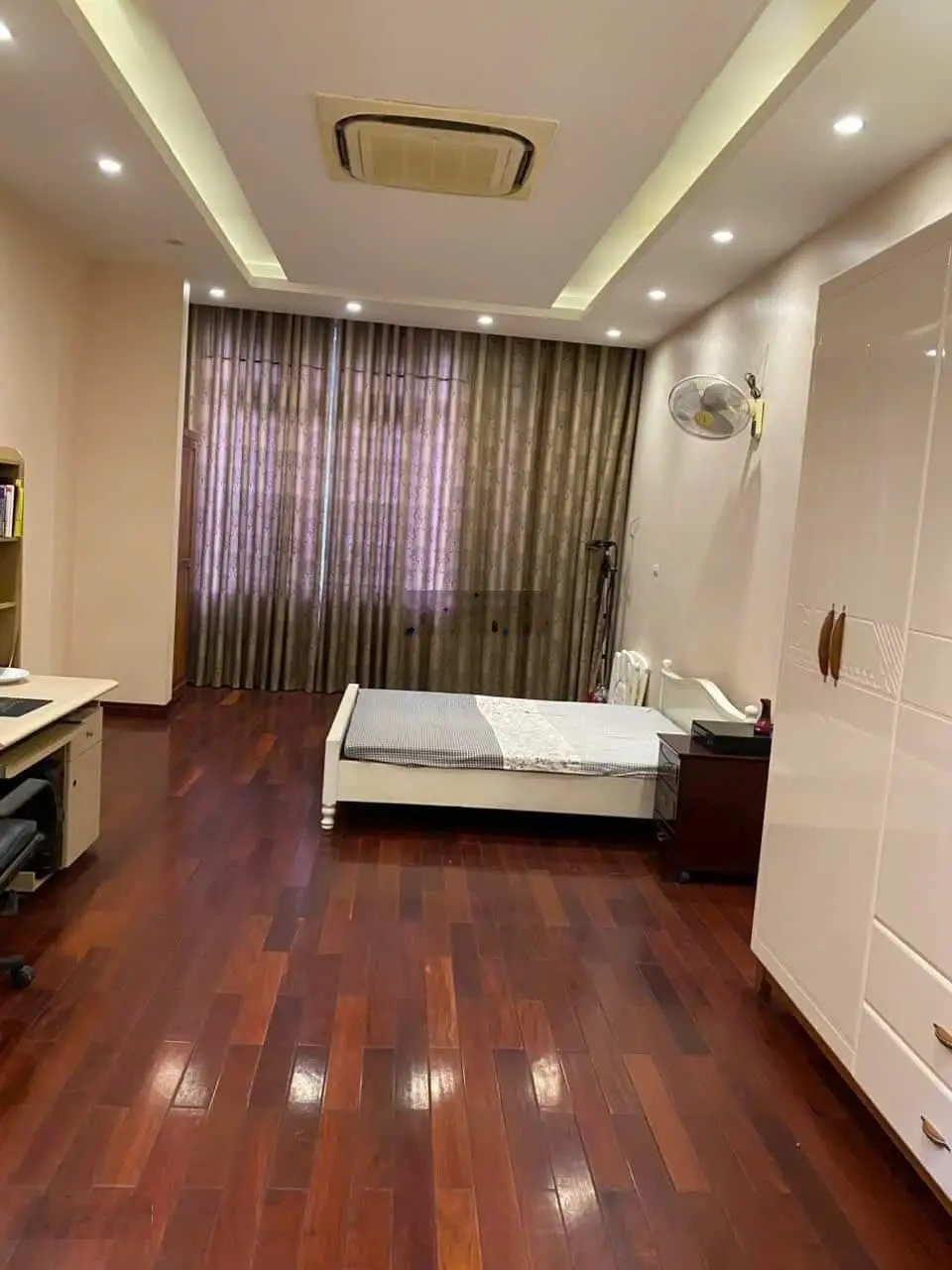 Bán nhà mặt phố Thịnh Liệt, nhà đẹp, kinh doanh và kết cho thuê dòng tiền, làm văn phòng