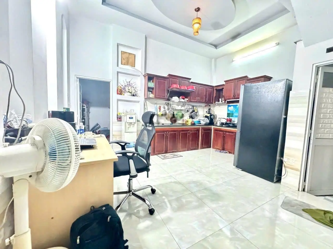 Nhà lầu gần trung tâm hành chính Dĩ An, giá 3 tỷ 850 triệu