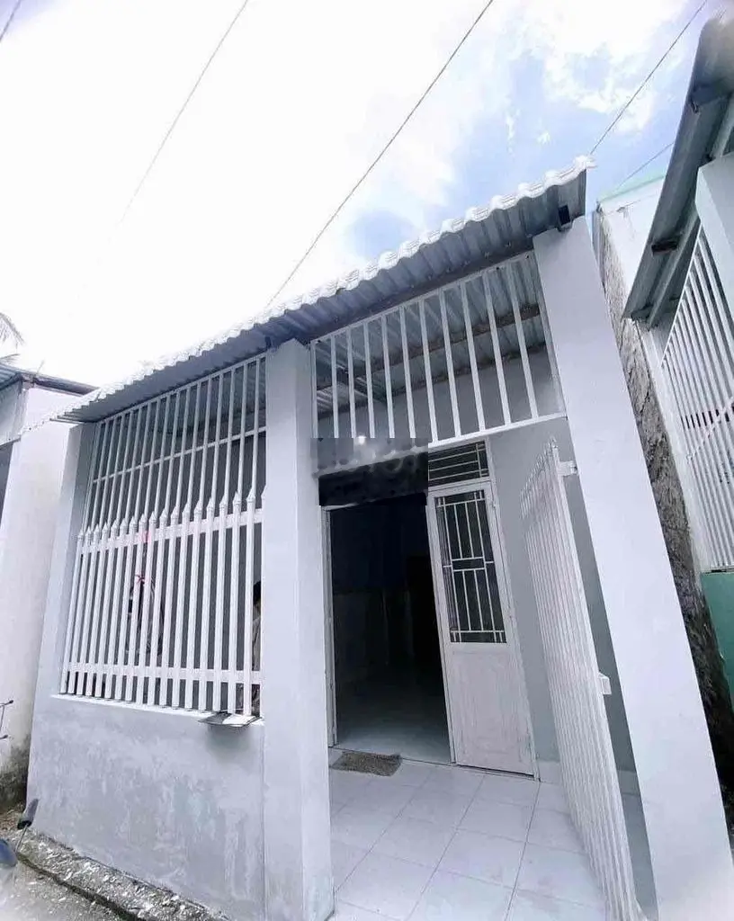 nhà hẻm 322 Tôn Đức Thắng giá rẻ