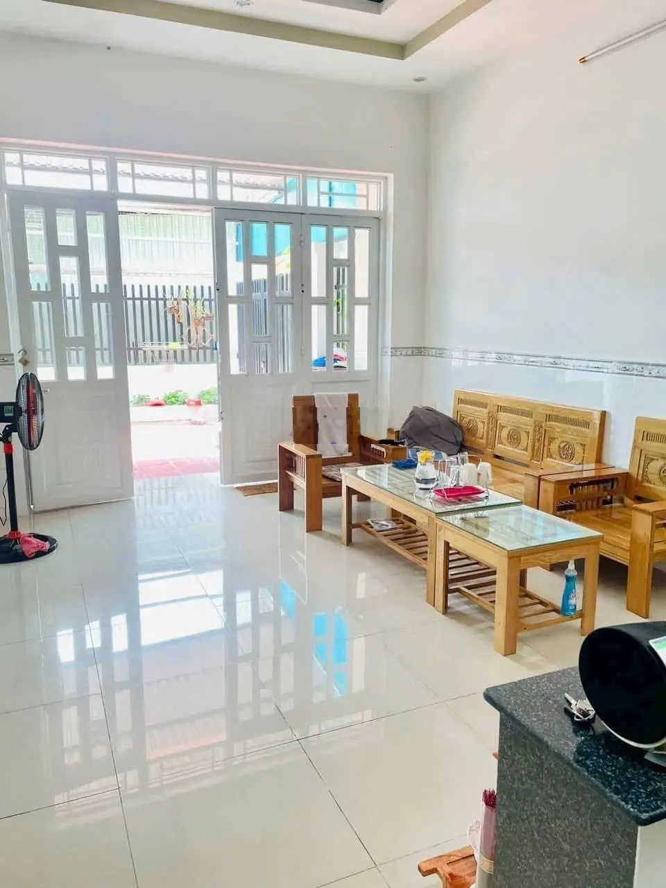 Bán gấp nhà Hóc Môn 80m2, SHR, Đang cho thuê 7tr/tháng