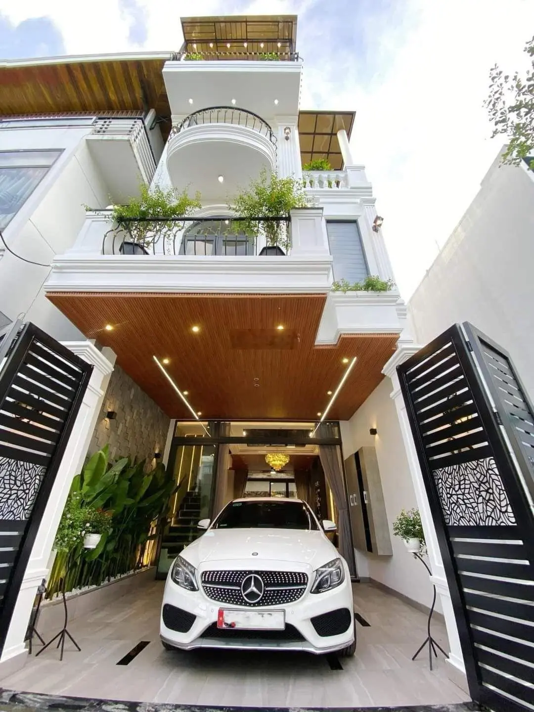 Cần bán nhà 2 tầng Bình Hưng Hòa A Bình Tân 70m2 - GIÁ 9 tỷ 9