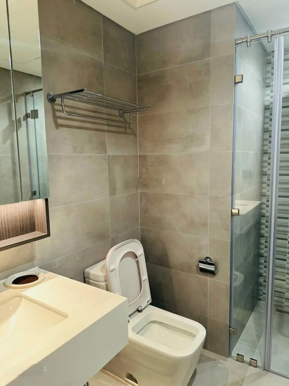 Kẹt tiền bán gấp 2PN 82m2 One Verandah Mapletree hoàn thiện nội thất, giá 5,5 tỷ