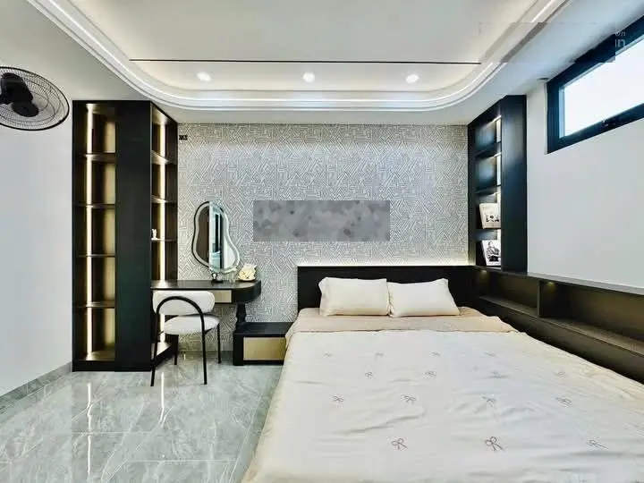 Chia tài sản gia chủ cần bán gấp nhà Phường Phước Long B,quận 9.Giá chỉ 3 tỷ 4 rẻ chưa từng có