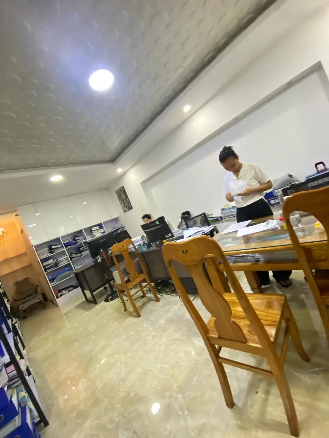 Bán nhà 3 tầng mặt tiền Nguyễn Hữu Thọ, 85.1m2, sát 2 bệnh viện lớn, ngay đoạn kinh doanh sầm uất
