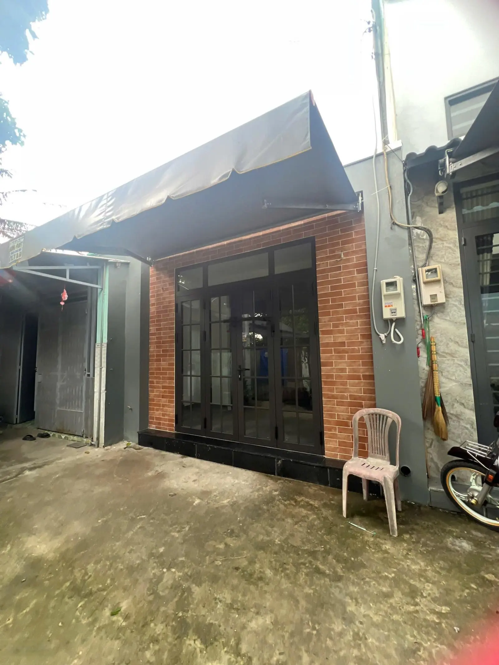Nhà Sổ Hồng Riêng giá chỉ nhỉnh hơn 2 đồng, Cách đường Nguyễn Thị Pha 100m