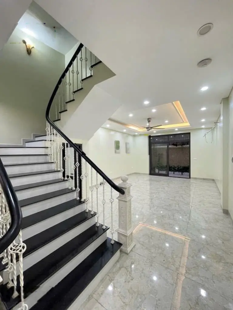 Kiến Hưng - Hà Đông dịch vụ 3 Hàng Bè trục chính kinh doanh - nhà 4T - DT 50m2 - MT 4m - hơn 12 tỷ