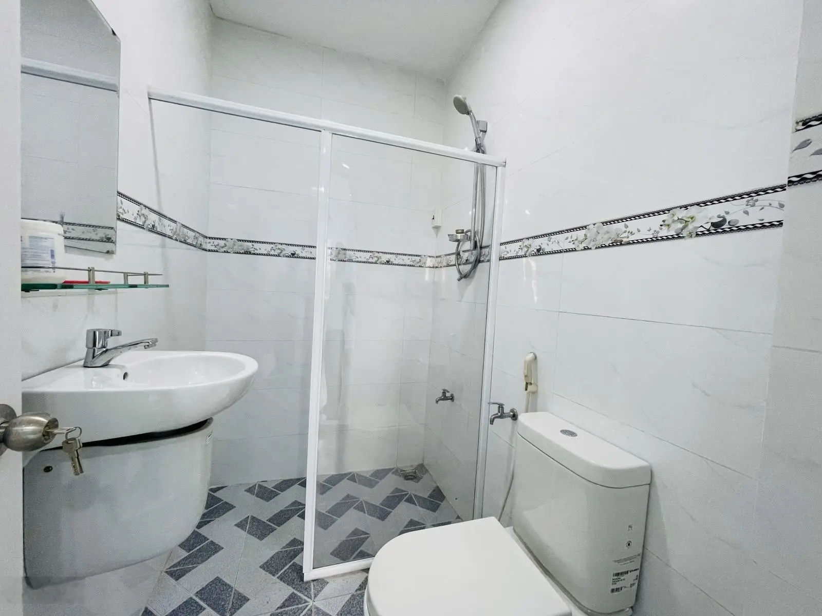 Bán Nhà Mega Ruby - Khang Điền, view sông, công viên, hoàn thiện - sổ hồng 0966514349