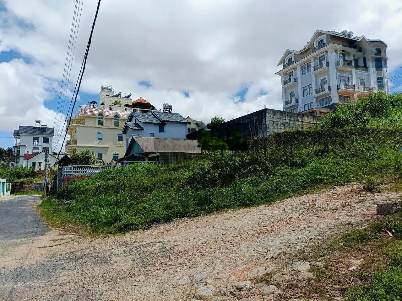 Đất biệt thự đường Trần Đại Nghĩa, đường ô tô, view đẹp, xung quanh nhiều biệt thự. Giá 8 tỷ