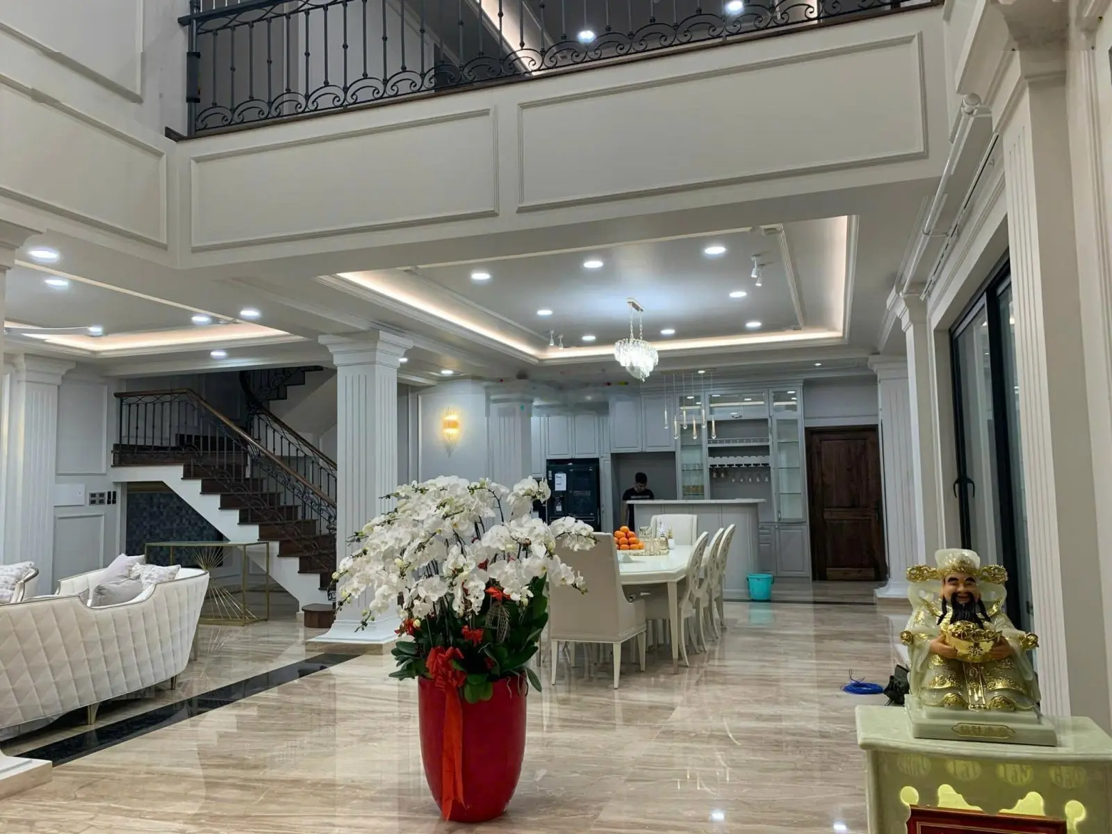 89 tỷ - Sở hữu biệt thự khu Compound Fideco - Thảo Điền - 20 x 20m - 3 lầu đẹp - giá tốt
