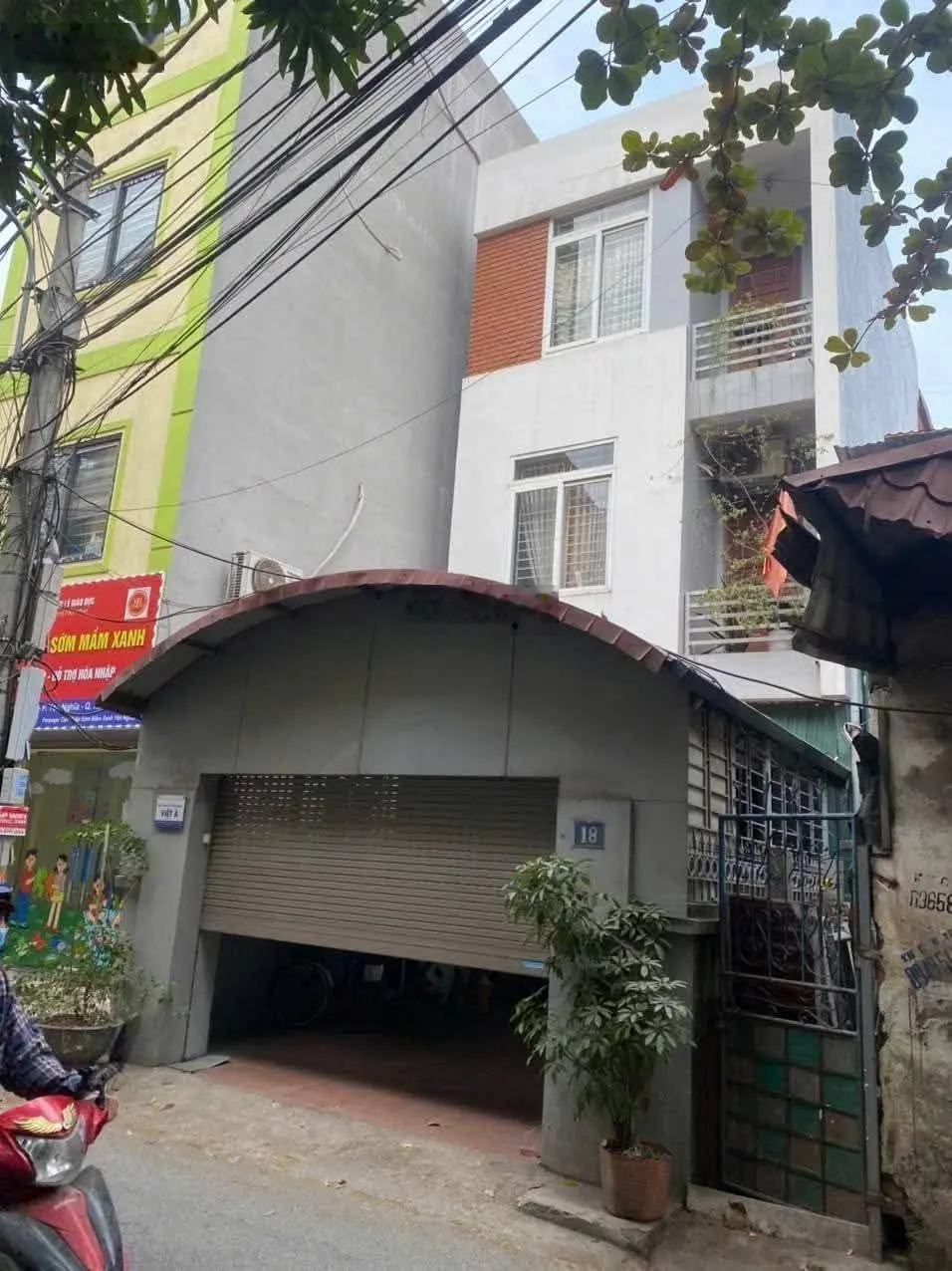 Bán căn nhà 92m2*3T, Kinh doanh bất chấp ,đường 12m tại Quang Trung, giá chỉ 15 tỷ