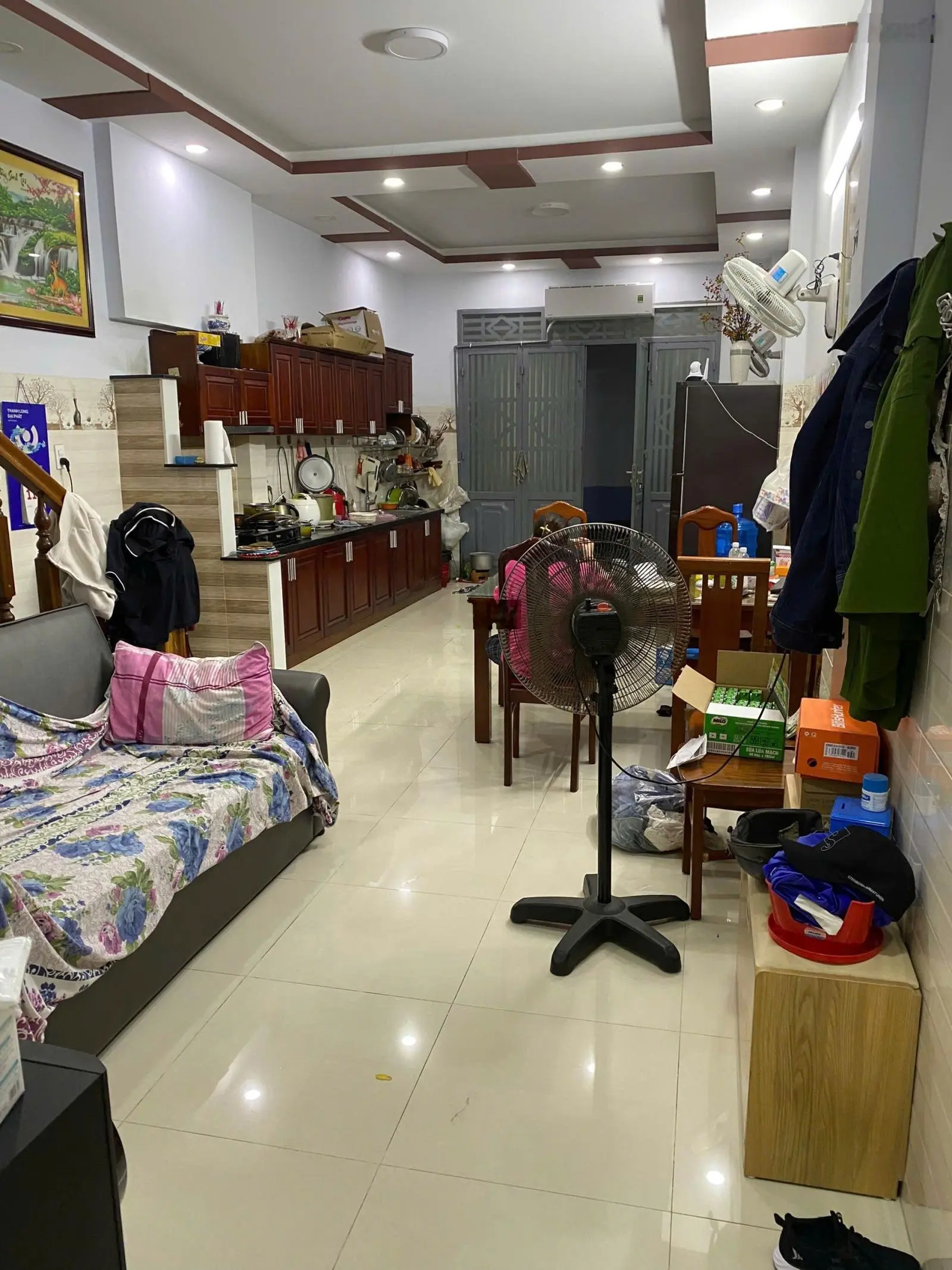 Nhân - Nhà Mặt Tiền Dã Tượng 76m2 4 pn 4wc đường rộng 30m vỉa hè rộng 6m,gần biển