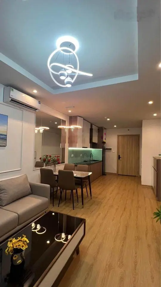 Do chuyển sinh sống, cần bán căn 2PN 68m2 Greenbay Bim 30 tầng, trung tâm du lịch Bãi Cháy, Hạ Long