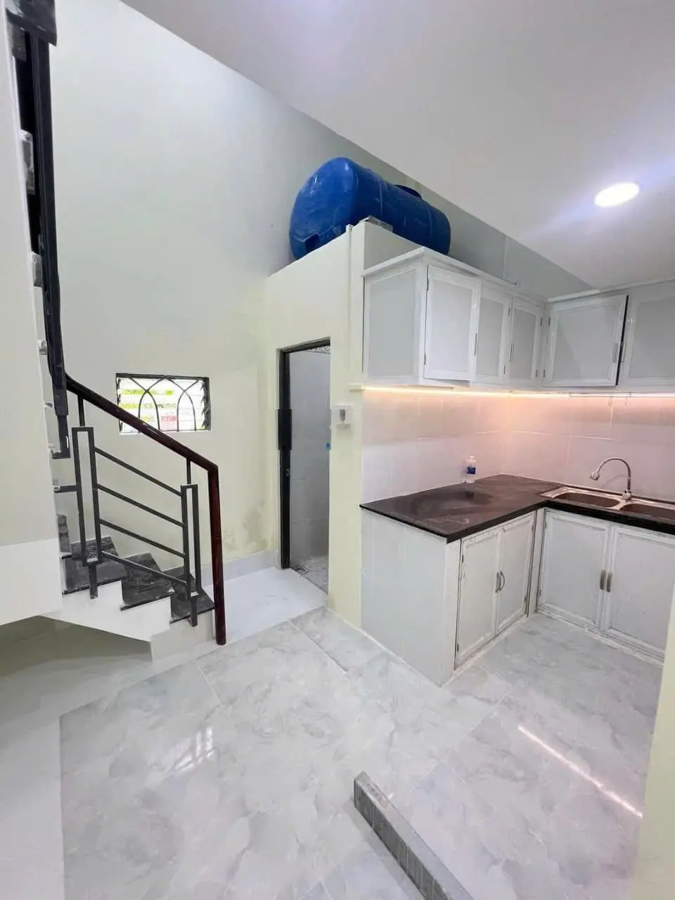 Nhà cấp 4 + lửng 4PN Gần đường trần văn mười , giáo xứ bùi môn