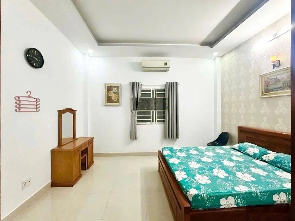 Bán nhà 4 tầng, Đào Tông Nguyên, Thị trấn Nhà Bè. 252m2 SD - HXH - SHR - Chỉ hơn 6.X tỷ