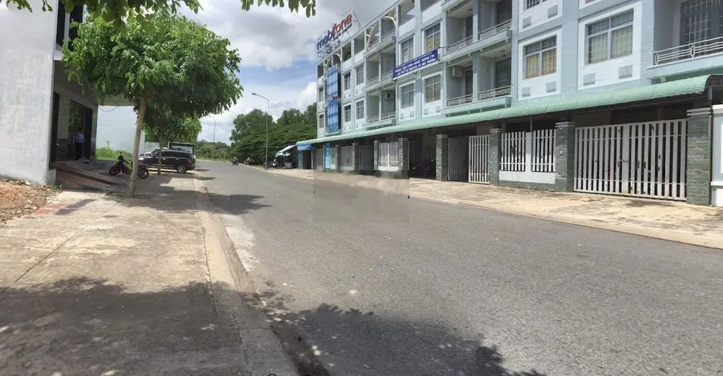 Bán nhanh lô đất đường số 4, Dĩ An, gần KCN Sóng Thần, 150m2, SHR