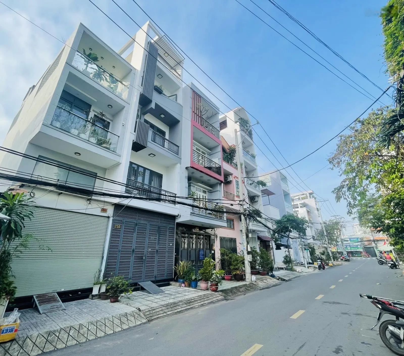 Hiếm - Còn 1 căn ngang 3,5m x 20m, 3 lầu đường số P. Tân Quy giá chỉ 9,x tỷ thương lượng chính chủ