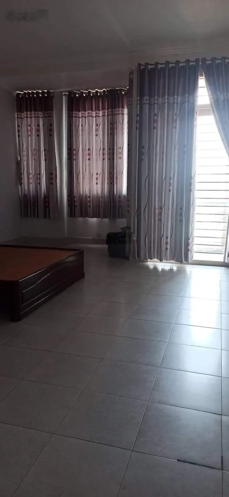 Bán nhà ngay Đỗ Xuân Hợp - Nhà đẹp kiên cố - ô tô ngủ trong nhà