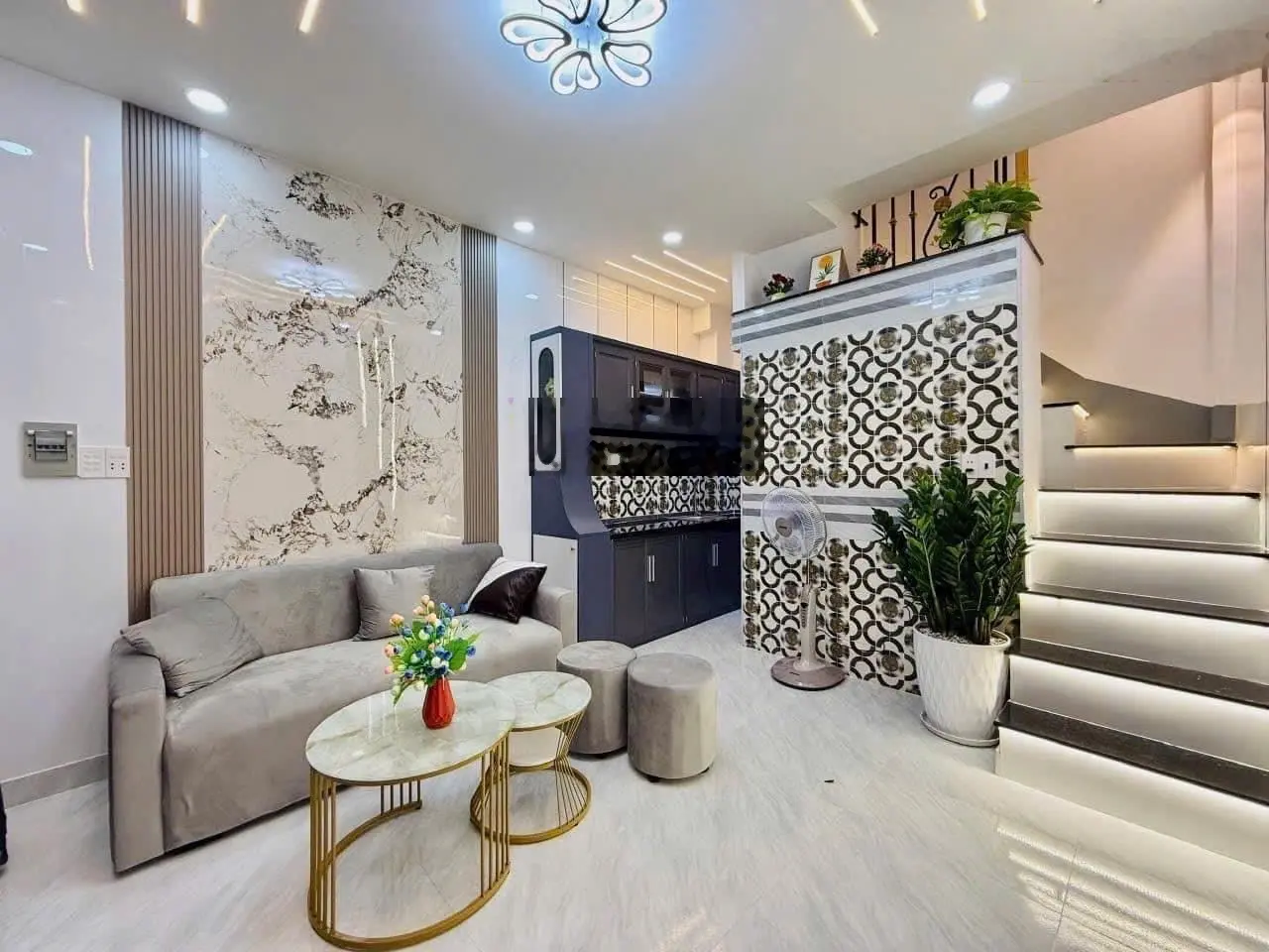 Bán nhà riêng tại Cây Điệp, 48m2, giá siêu hời, Quận 1, HCM gọi ngay 0374926201